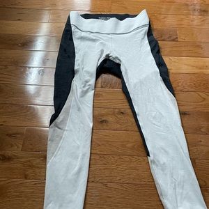 GUC Outdoor Voices 7/8 Workout Pants